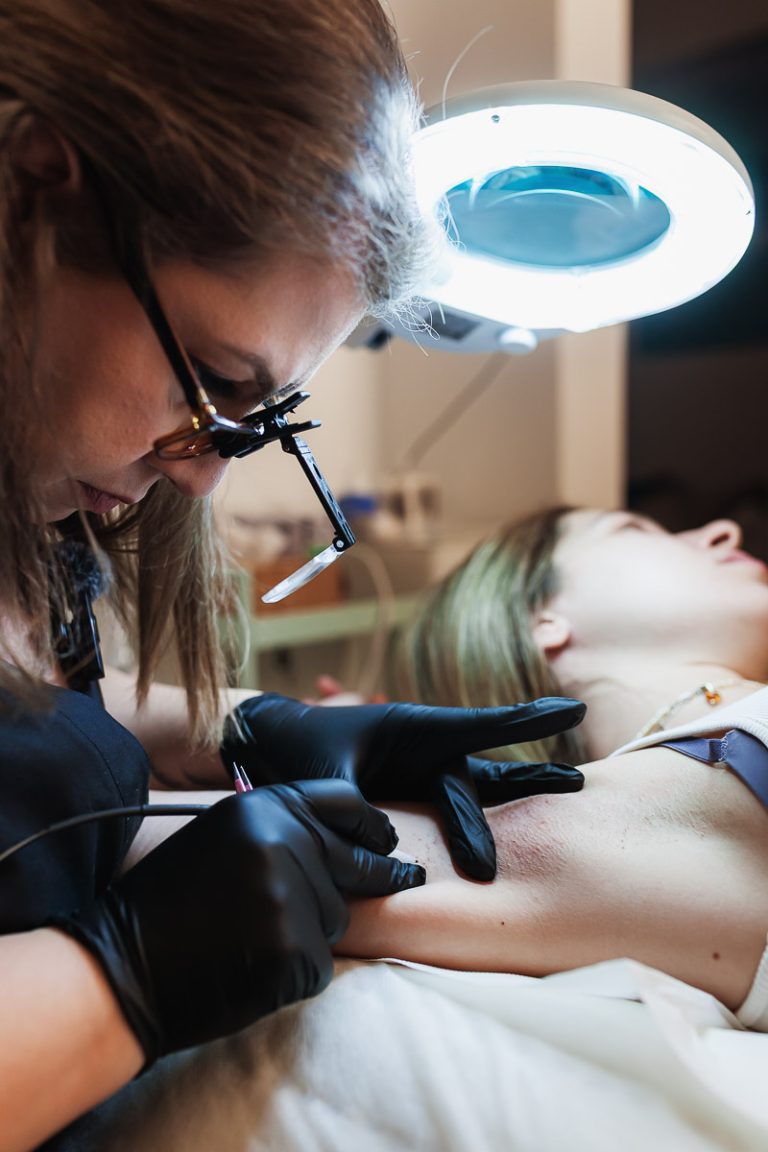 Andreea Mazilu - Ședințe Electroliză Electroepilare București